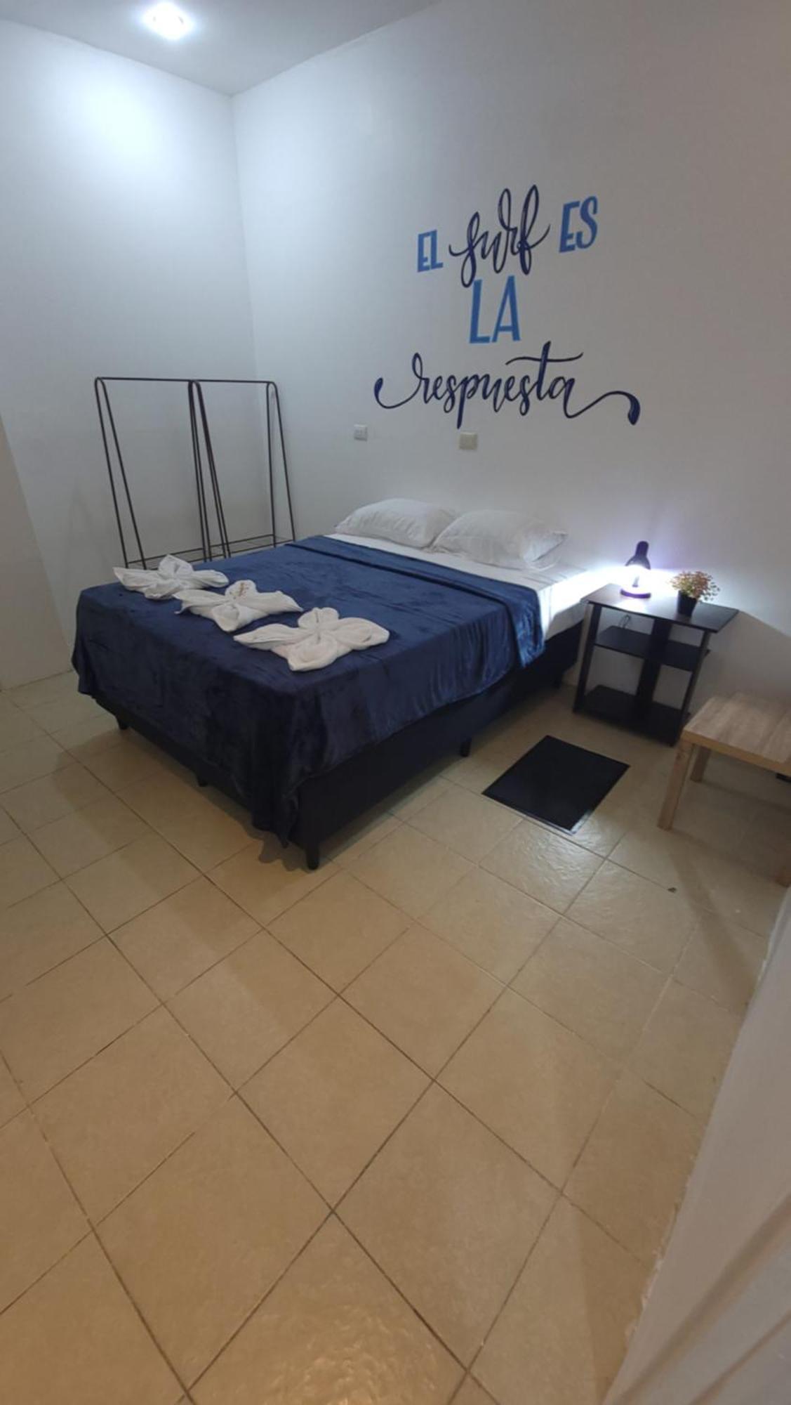 Surfo House Hotel & Hostel Tamarindo Eksteriør billede
